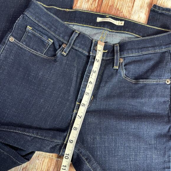 Levi's CLASSIC BOOT CUT Women Size 4 Short Blue Mid Rise Jeans Denim Pants 28x29 - Picture 6 of 12